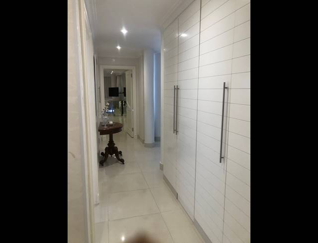 3 BEDROOM APARTMENT FOR SALE IN UMHLANGA CENTRAL